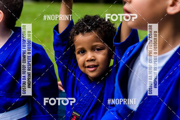 Buy your photos of the eventApresenta��o de Capoeira e Ju Jitsu 2019 on Fotop