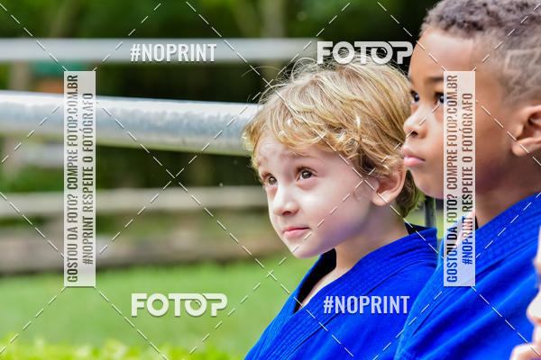 Buy your photos of the eventApresenta��o de Capoeira e Ju Jitsu 2019 on Fotop