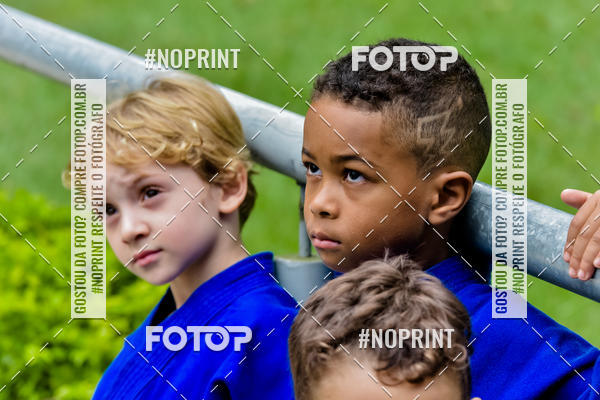 Buy your photos of the eventApresenta��o de Capoeira e Ju Jitsu 2019 on Fotop