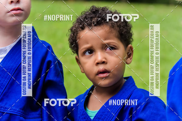 Buy your photos of the eventApresenta��o de Capoeira e Ju Jitsu 2019 on Fotop