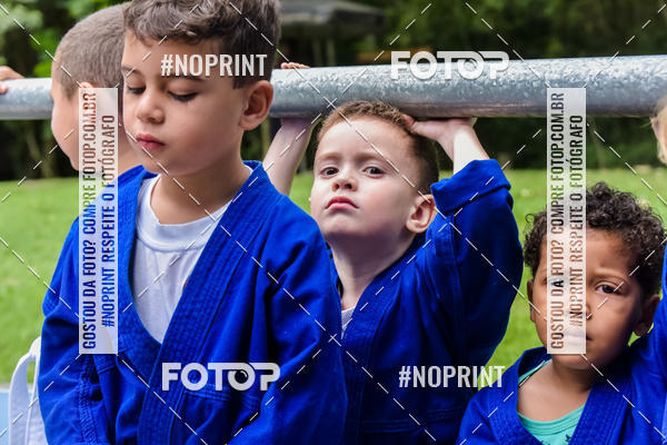 Buy your photos of the eventApresenta��o de Capoeira e Ju Jitsu 2019 on Fotop