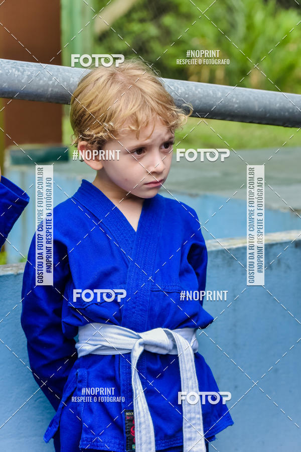 Buy your photos of the eventApresenta��o de Capoeira e Ju Jitsu 2019 on Fotop