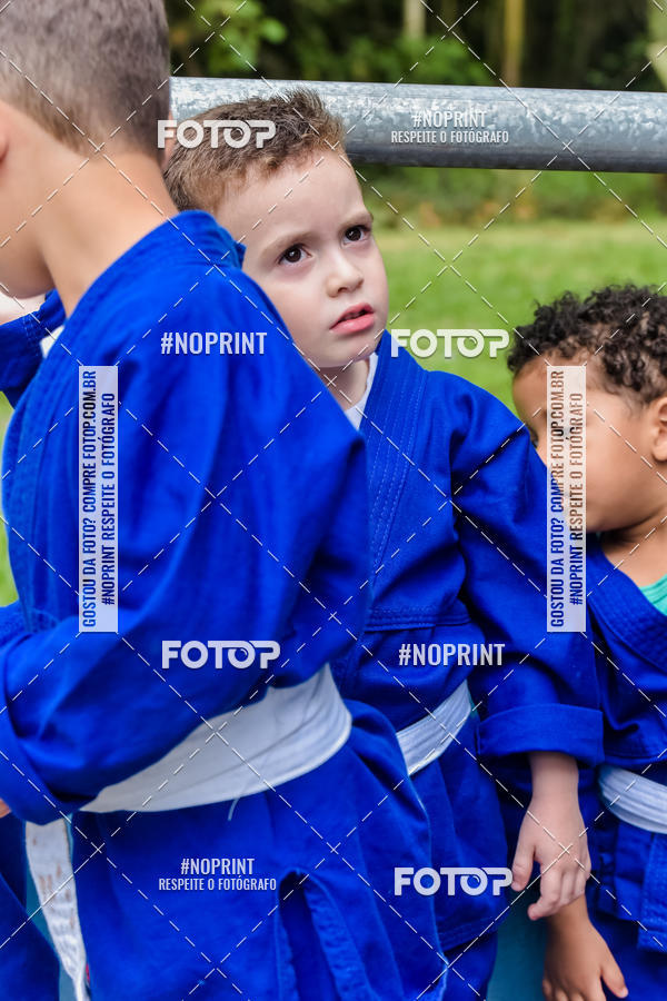Buy your photos of the eventApresenta��o de Capoeira e Ju Jitsu 2019 on Fotop