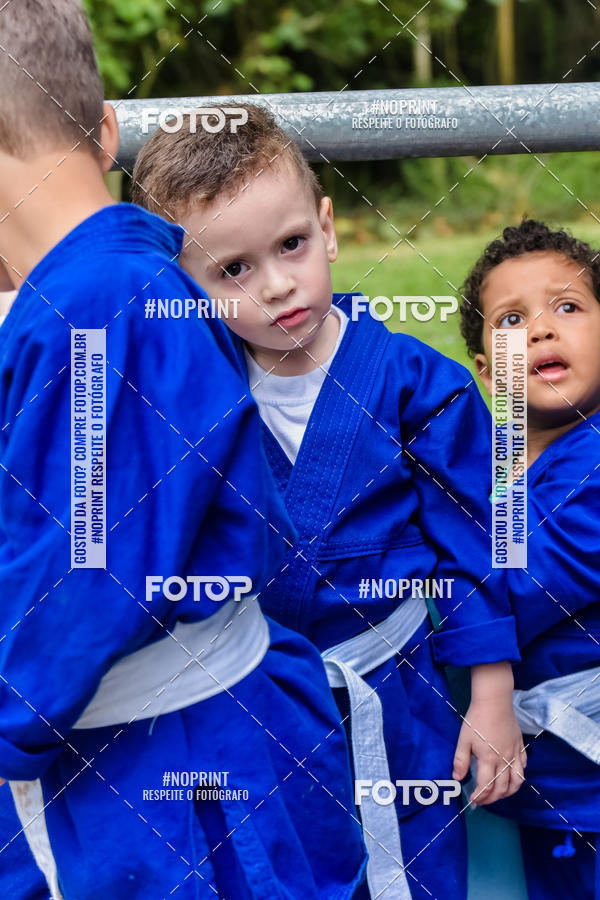 Buy your photos of the eventApresenta��o de Capoeira e Ju Jitsu 2019 on Fotop