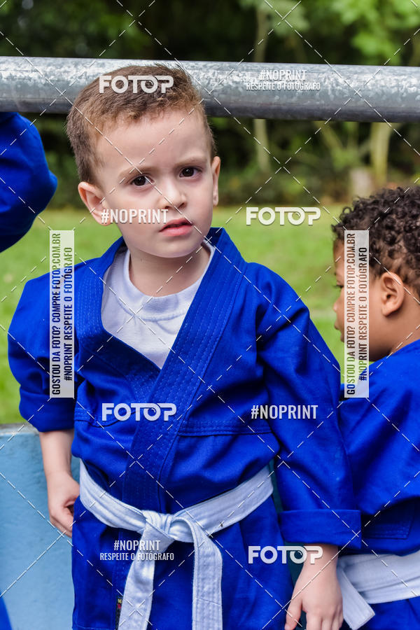 Buy your photos of the eventApresenta��o de Capoeira e Ju Jitsu 2019 on Fotop