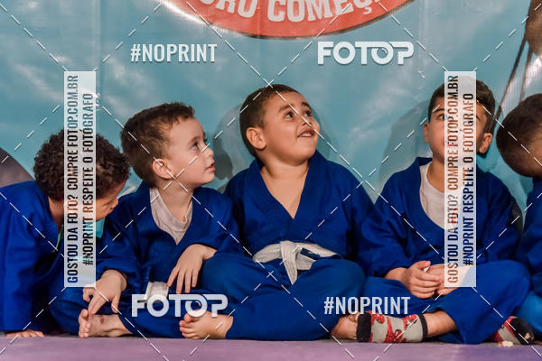 Buy your photos of the eventApresenta��o de Capoeira e Ju Jitsu 2019 on Fotop