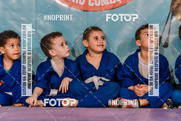 Buy your photos of the eventApresenta��o de Capoeira e Ju Jitsu 2019 on Fotop