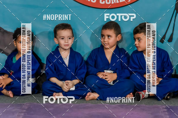 Buy your photos of the eventApresenta��o de Capoeira e Ju Jitsu 2019 on Fotop