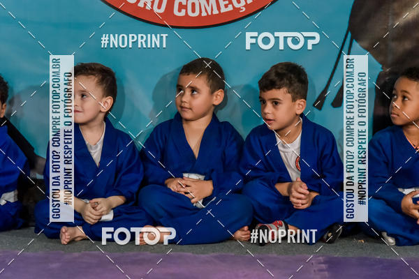 Buy your photos of the eventApresenta��o de Capoeira e Ju Jitsu 2019 on Fotop