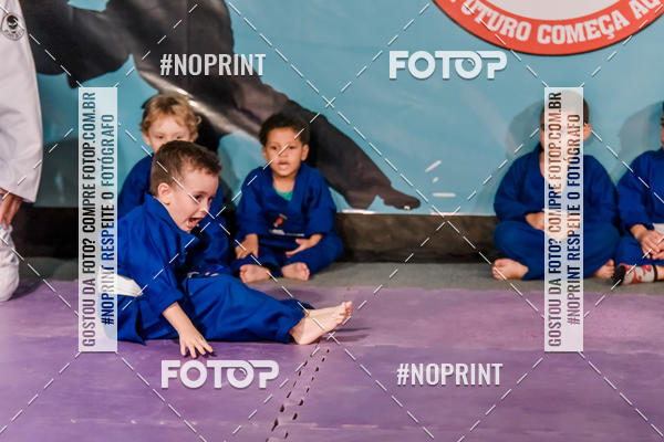 Buy your photos of the eventApresenta��o de Capoeira e Ju Jitsu 2019 on Fotop