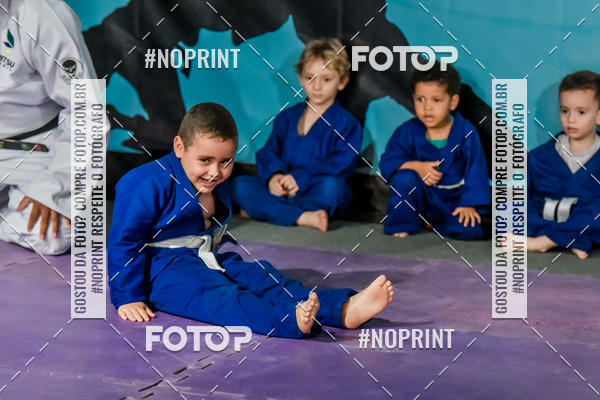 Buy your photos of the eventApresenta��o de Capoeira e Ju Jitsu 2019 on Fotop