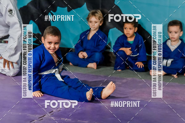 Buy your photos of the eventApresenta��o de Capoeira e Ju Jitsu 2019 on Fotop