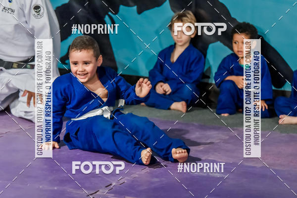 Buy your photos of the eventApresenta��o de Capoeira e Ju Jitsu 2019 on Fotop
