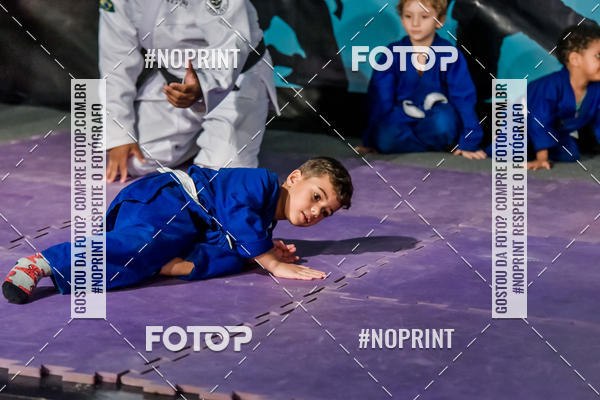 Buy your photos of the eventApresenta��o de Capoeira e Ju Jitsu 2019 on Fotop