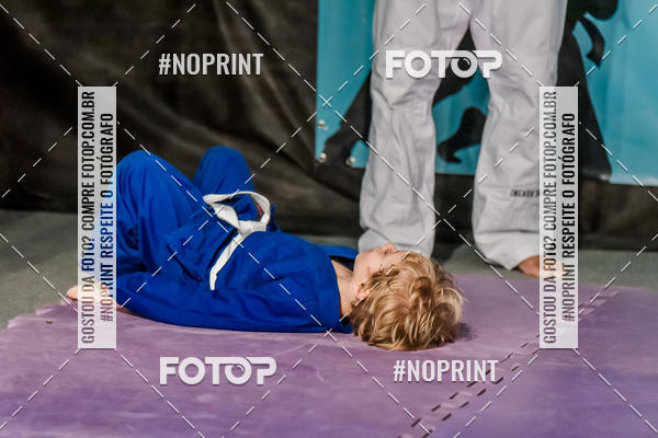 Buy your photos of the eventApresenta��o de Capoeira e Ju Jitsu 2019 on Fotop