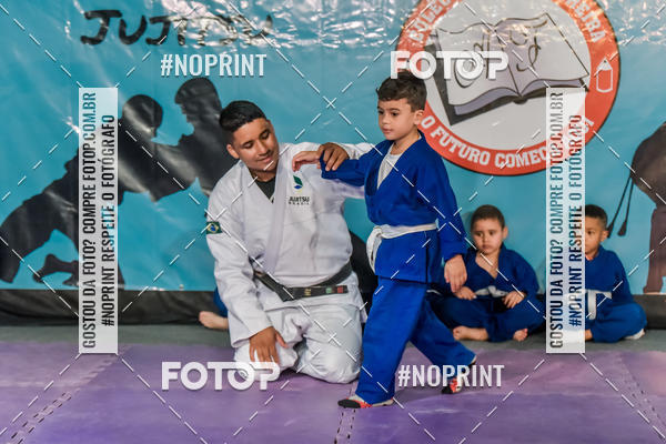 Buy your photos of the eventApresenta��o de Capoeira e Ju Jitsu 2019 on Fotop