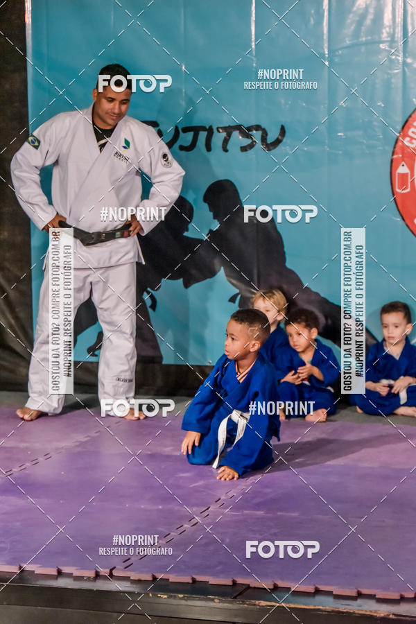 Buy your photos of the eventApresenta��o de Capoeira e Ju Jitsu 2019 on Fotop