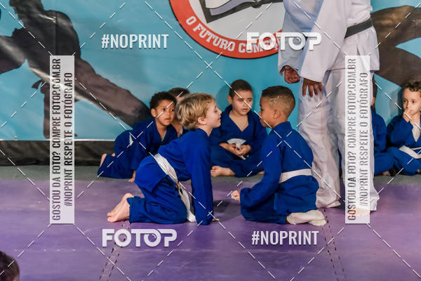 Buy your photos of the eventApresenta��o de Capoeira e Ju Jitsu 2019 on Fotop