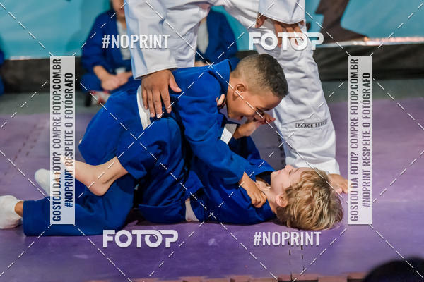 Buy your photos of the eventApresenta��o de Capoeira e Ju Jitsu 2019 on Fotop