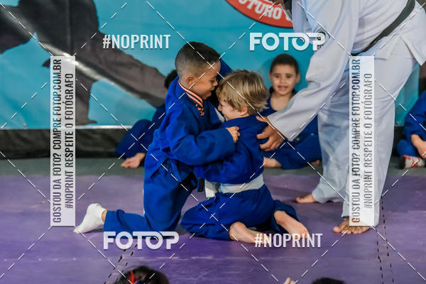 Buy your photos of the eventApresenta��o de Capoeira e Ju Jitsu 2019 on Fotop