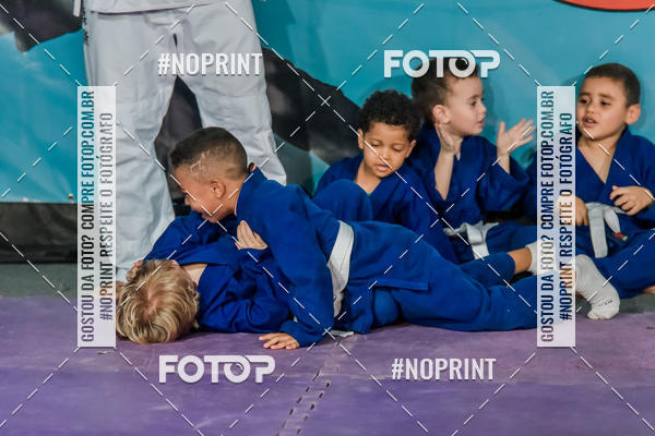 Buy your photos of the eventApresenta��o de Capoeira e Ju Jitsu 2019 on Fotop