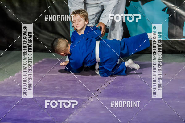 Buy your photos of the eventApresenta��o de Capoeira e Ju Jitsu 2019 on Fotop