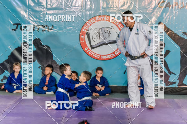 Buy your photos of the eventApresenta��o de Capoeira e Ju Jitsu 2019 on Fotop