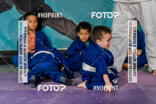 Buy your photos of the eventApresenta��o de Capoeira e Ju Jitsu 2019 on Fotop