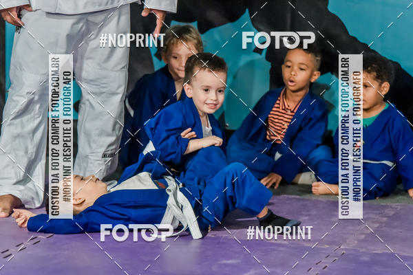 Buy your photos of the eventApresenta��o de Capoeira e Ju Jitsu 2019 on Fotop