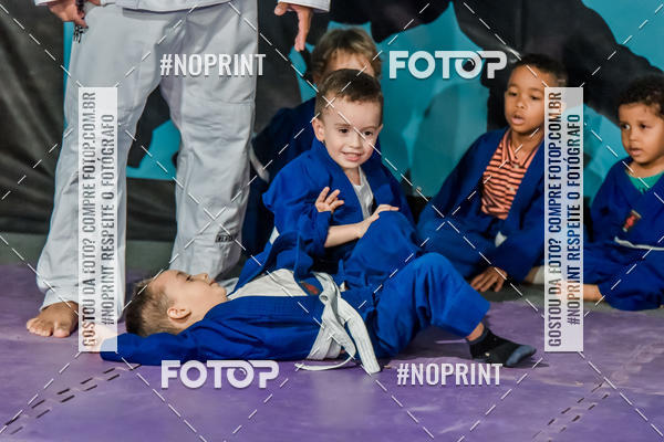 Buy your photos of the eventApresenta��o de Capoeira e Ju Jitsu 2019 on Fotop