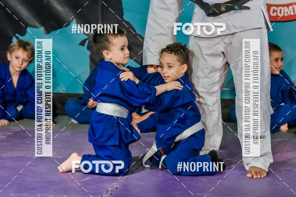 Buy your photos of the eventApresenta��o de Capoeira e Ju Jitsu 2019 on Fotop