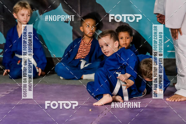 Buy your photos of the eventApresenta��o de Capoeira e Ju Jitsu 2019 on Fotop