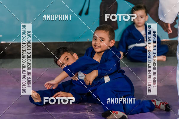 Buy your photos of the eventApresenta��o de Capoeira e Ju Jitsu 2019 on Fotop