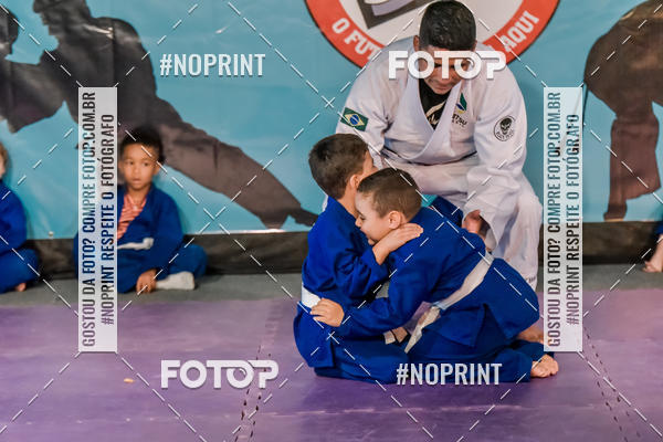 Buy your photos of the eventApresenta��o de Capoeira e Ju Jitsu 2019 on Fotop