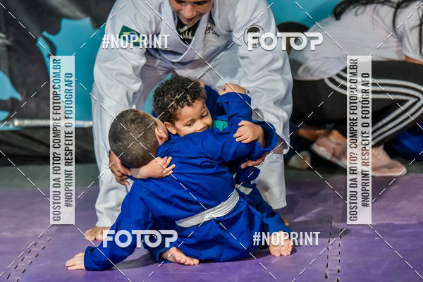 Buy your photos of the eventApresenta��o de Capoeira e Ju Jitsu 2019 on Fotop