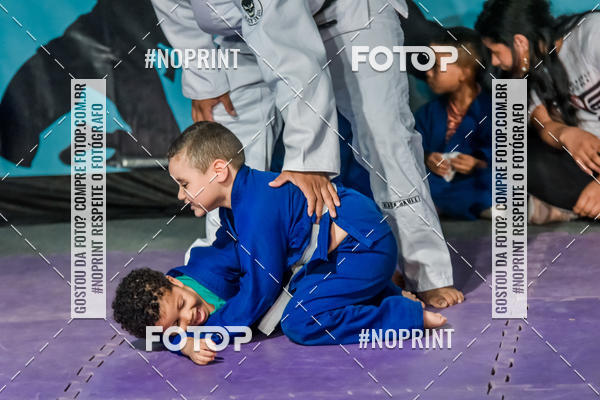Buy your photos of the eventApresenta��o de Capoeira e Ju Jitsu 2019 on Fotop