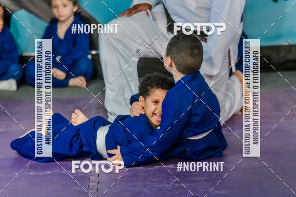 Buy your photos of the eventApresenta��o de Capoeira e Ju Jitsu 2019 on Fotop