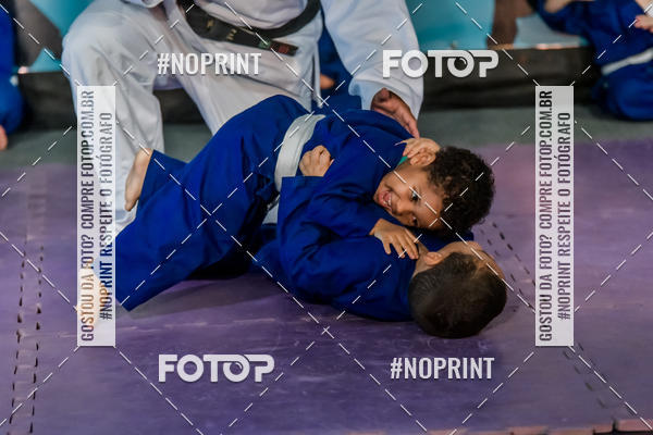 Buy your photos of the eventApresenta��o de Capoeira e Ju Jitsu 2019 on Fotop