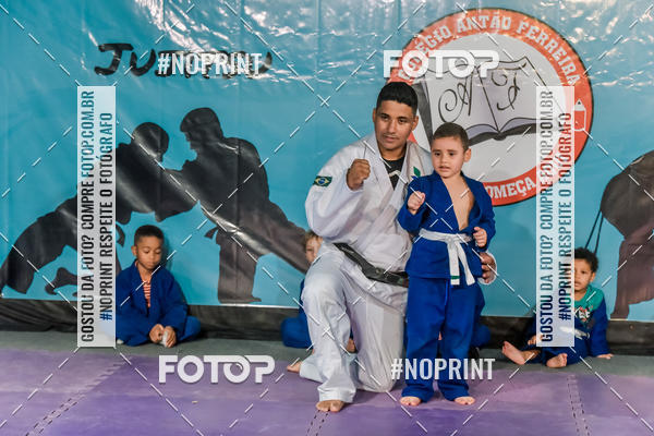 Buy your photos of the eventApresenta��o de Capoeira e Ju Jitsu 2019 on Fotop