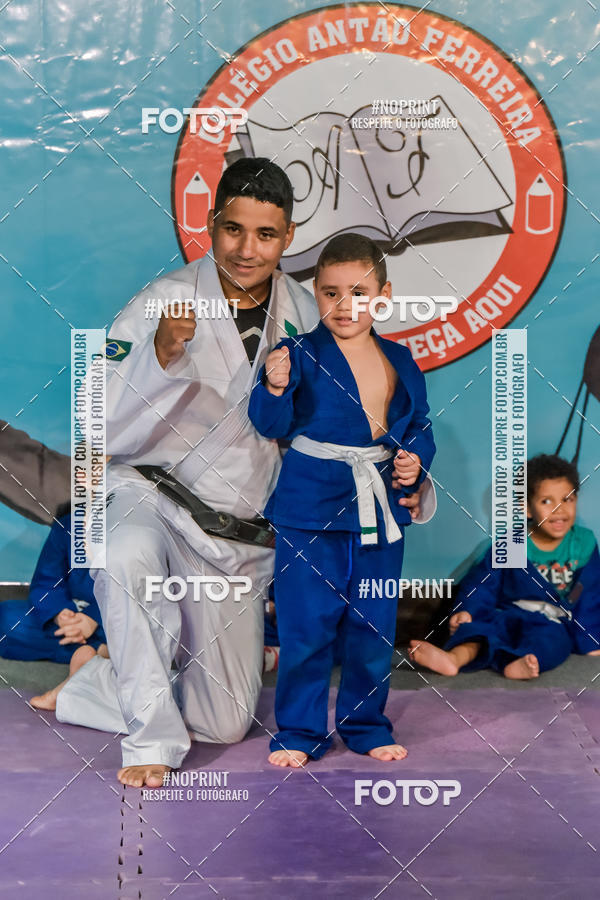 Buy your photos of the eventApresenta��o de Capoeira e Ju Jitsu 2019 on Fotop