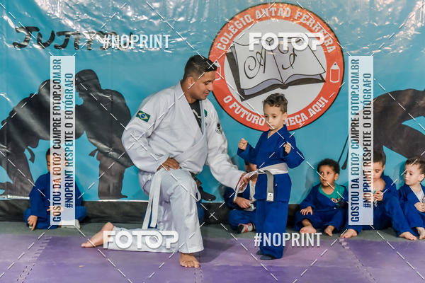 Buy your photos of the eventApresenta��o de Capoeira e Ju Jitsu 2019 on Fotop