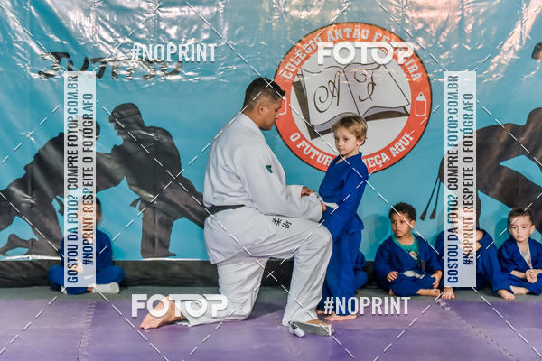 Buy your photos of the eventApresenta��o de Capoeira e Ju Jitsu 2019 on Fotop