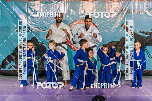 Buy your photos of the eventApresenta��o de Capoeira e Ju Jitsu 2019 on Fotop