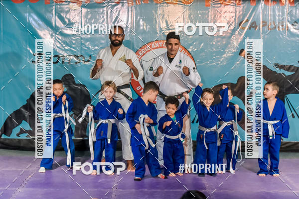 Buy your photos of the eventApresenta��o de Capoeira e Ju Jitsu 2019 on Fotop