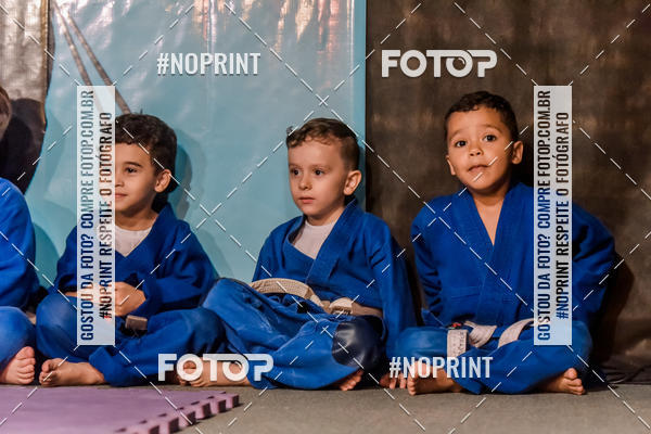 Buy your photos of the eventApresenta��o de Capoeira e Ju Jitsu 2019 on Fotop
