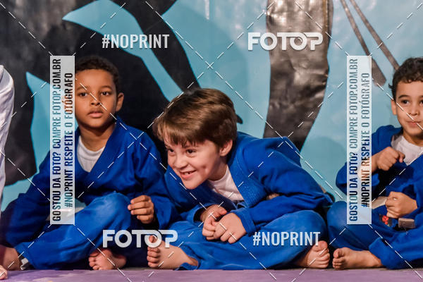 Buy your photos of the eventApresenta��o de Capoeira e Ju Jitsu 2019 on Fotop