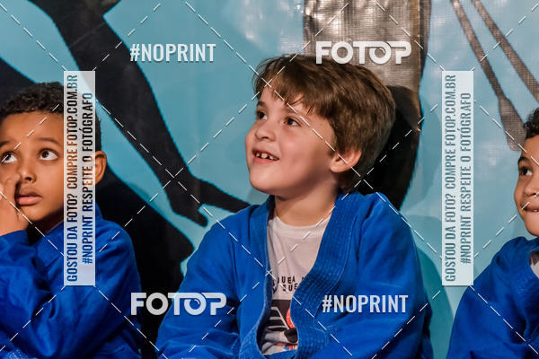 Buy your photos of the eventApresenta��o de Capoeira e Ju Jitsu 2019 on Fotop
