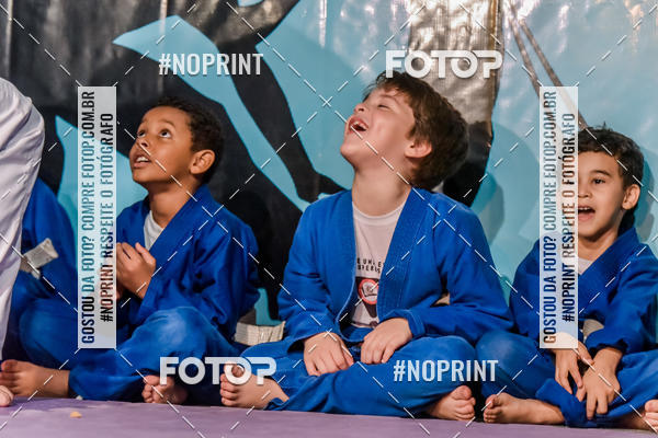 Buy your photos of the eventApresenta��o de Capoeira e Ju Jitsu 2019 on Fotop