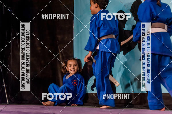 Buy your photos of the eventApresenta��o de Capoeira e Ju Jitsu 2019 on Fotop
