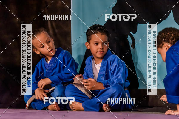 Buy your photos of the eventApresenta��o de Capoeira e Ju Jitsu 2019 on Fotop